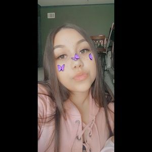 Meet your Posher, Estrella